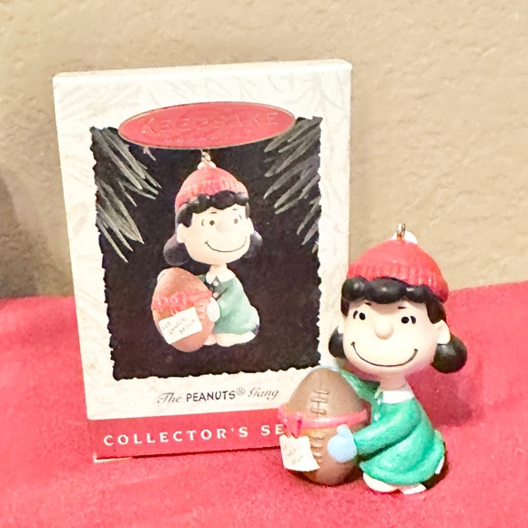 Peanuts Lucy with Football Hallmark Peanuts Gang Collector Ornament #2 - Picture 1 of 11